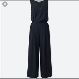 Uniqlo Cache Coeur Jumpsuit